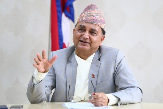 ‘हामी नेपाली स्वाधीनता र स्वतन्त्रताका पक्षपाति हौँ, कोही कसैसँग झुक्दैनौँ’– रक्षमन्त्री पोखरेल