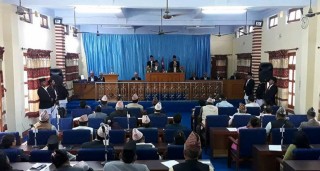 कांग्रेस र राजपाको अवरोधपछि सुदूरपश्चिम प्रदेशसभाको बैठक स्थगित