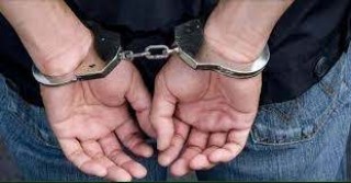 नाटकीय ढंगले युवती बलात्कार गर्ने पक्राउ