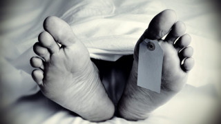 ससुराको हत्या गरी आफैँलाई खुर्पा प्रहार