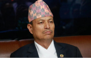 बैठक स्थगनको माग गर्दै नेपाल पक्षका नेता पुगे च्यासल