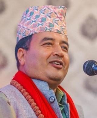पूर्वमाओवादी लडाकु र पूर्वएमालेका नेता ओली नेतृत्वमा आउने जिकिर