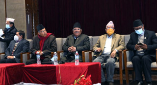 दुई तिहाई सहित  हामी निर्वाचन आयोग गइसक्यौं, बालुवाटारको बैठक नौटंकी मात्र - प्रचण्ड