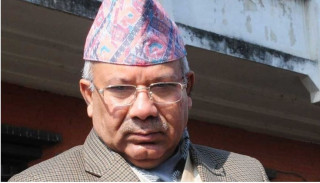 माधव नेपाल जेल जान सक्छन  -कर्णबहादुर थापा