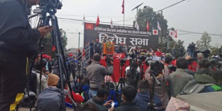 प्रचण्ड–माधव समूहको जनसभामा  भाषण गर्दा अपाङ्गको  भावनामा चोट पुर्याएको भन्दै चर्को  विरोध
