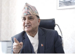 सर्वोच्च अदालतको निर्णयप्रती  ईश्वर पोखरेल असहमत, दिए यस्तो प्रतिक्रिया नेकपामा खैलाबैला  !