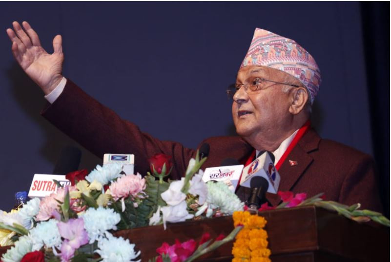 प्रधानमन्त्री ओलीले प्रचण्ड-माधवलाई भने मेरा भाइहरुले खुसी भएर  लड्डु खाएछन् !
