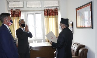 मंसिर २८ सम्म एमसिसीबारे निर्णय गर्न अमेरिकी सहायक विदेशमन्त्रीको आग्रह