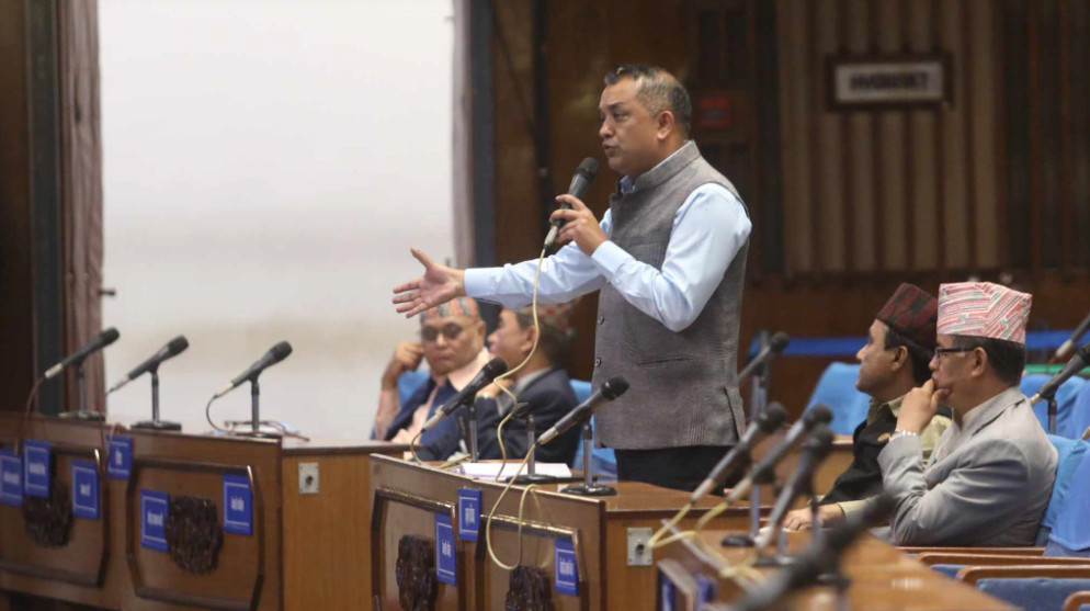 देशको 'सूचना बेच्ने सदनमा छन्' भनियो, अब हिसाबकिताब गृहमन्त्री होइन प्रधानमन्त्रीसँग हुन्छ : गगन थापा